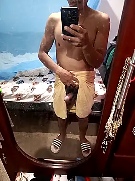 elmazitogrande online show from October 16, 2025, 2:23 am