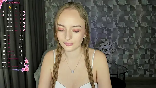 A delina online show from February 4, 2025, 3:04 pm