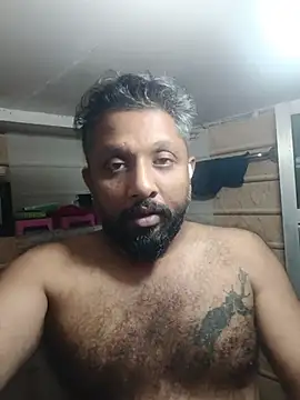 Snapshot of carria_homes chatting on June 30, 2026, 9:27 pm carria homes online show from June 30, 2026, 9:27 pm