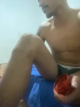 casalhot2533 online show from November 17, 2025, 12:05 am