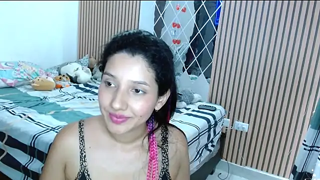 Snapshot of emmariders2 chatting on March 7, 2025, 3:18 pm emmariders2 online show from March 7, 2025, 3:18 pm