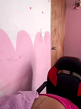 emmariders2 online show from December 22, 2025, 1:30 pm