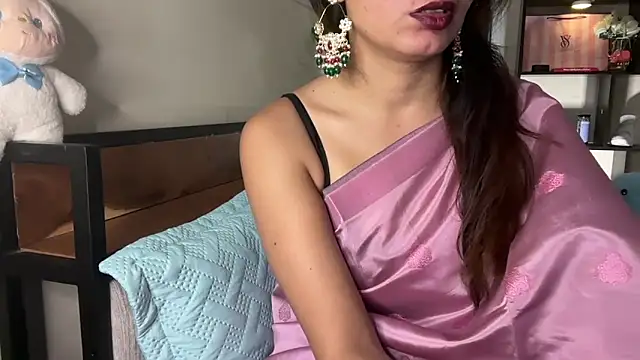 roseofvenom online show from October 2, 2025, 7:15 am