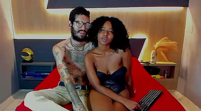 JenniferandBen online show from January 23, 2025, 11:36 pm