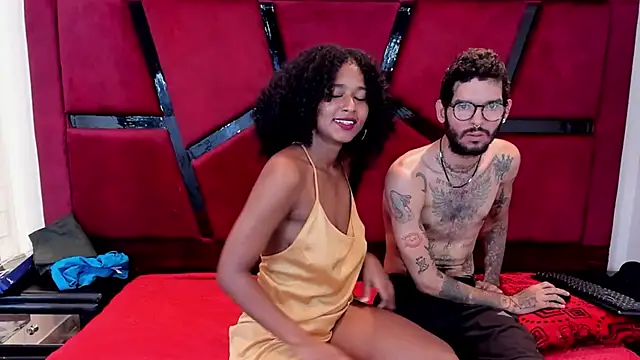 JenniferandBen online show from February 2, 2025, 9:02 pm