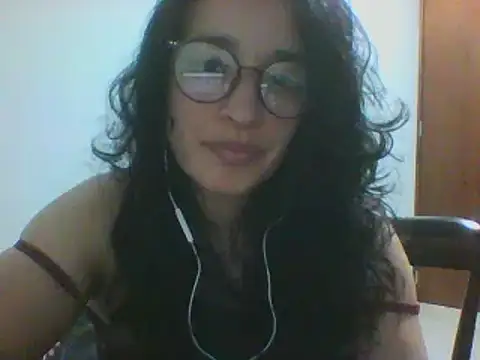 Snapshot of Dayisrik4 chatting on July 27, 2026, 10:28 pm Dayisrik4 online show from July 27, 2026, 10:28 pm