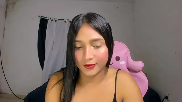 Miss noah18 online show from September 25, 2025, 6:11 pm