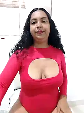 Brendabluee online show from February 14, 2025, 9:32 pm