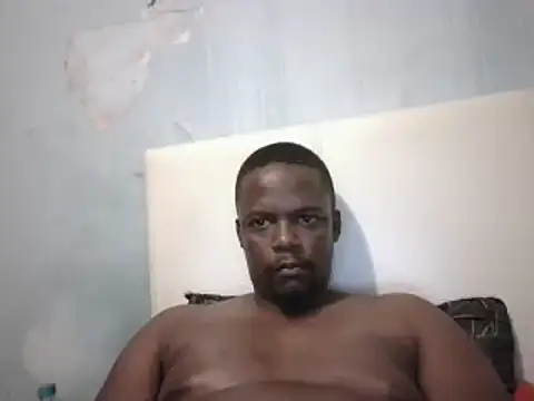 Snapshot of ThamiXX chatting on January 11, 2025, 1:59 am ThamiXX online show from January 11, 2025, 1:59 am