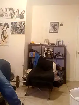 k1oudE online show from December 18, 2025, 3:12 am