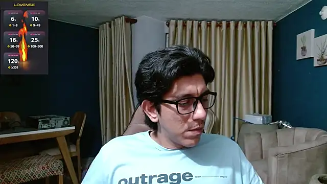 Snapshot of Noah-cock chatting on July 15, 2026, 3:01 am Noah-cock online show from July 15, 2026, 3:01 am