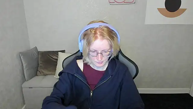 ElizabethHarpper online show from September 24, 2025, 1:09 am