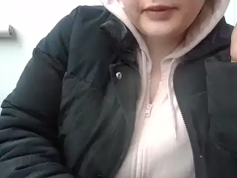 SweetAnastasia420love online show from February 26, 2025, 2:57 pm