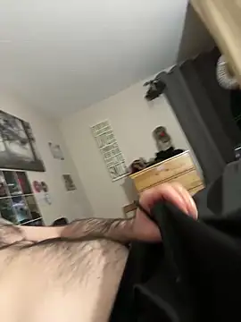 Faded-Solo online show from October 13, 2025, 9:26 pm