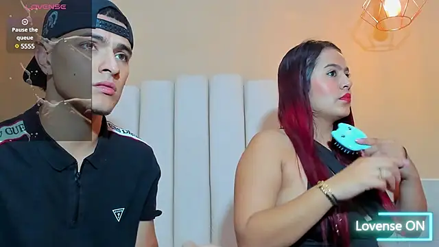 DAVID VICTORIAA online show from February 11, 2025, 1:09 pm