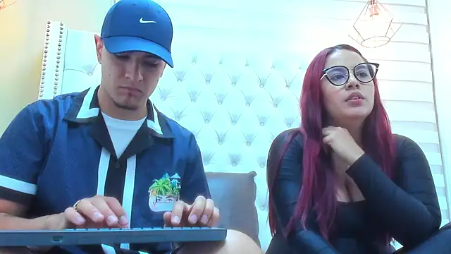 DAVID VICTORIAA online show from September 15, 2025, 1:00 pm