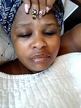 SexyLadyBoosxx online show from October 24, 2025, 7:38 am