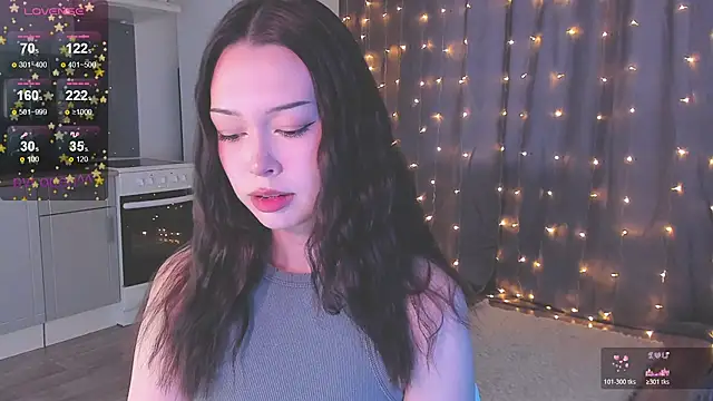 kittenrisha online show from December 14, 2025, 8:30 am