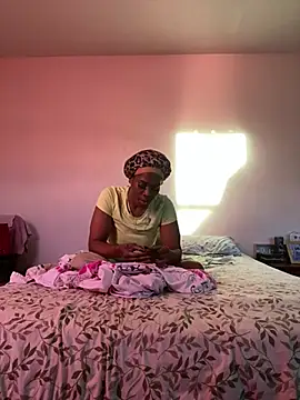 Cherrywood5 online show from January 7, 2025, 8:52 pm