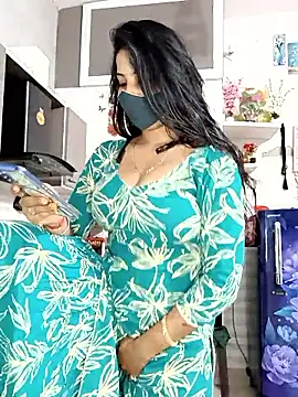 Snapshot of Best-Couple chatting on October 3, 2025, 3:14 am Best-Couple online show from October 3, 2025, 3:14 am