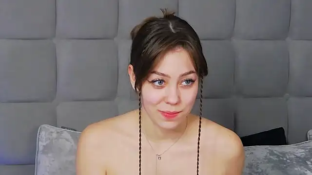 TheEmma online show from March 16, 2025, 2:33 pm