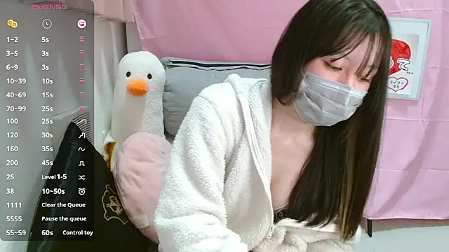 pipimi khaos online show from February 15, 2026, 9:52 am