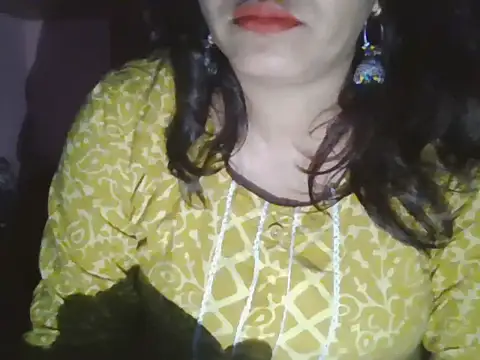 Snapshot of Hot-shanvi chatting on April 18, 2026, 5:39 pm Hot-shanvi online show from April 18, 2026, 5:39 pm