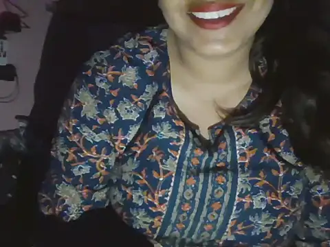 Snapshot of Hot-shanvi chatting on June 3, 2026, 11:43 pm Hot-shanvi online show from June 3, 2026, 11:43 pm