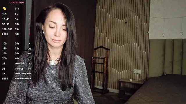 Monica Weiss online show from April 25, 2026, 6:16 pm