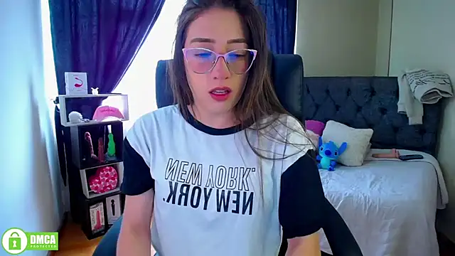 Qadesh Boix online show from March 22, 2025, 6:25 pm