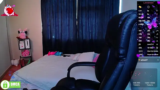 Qadesh Boix online show from October 4, 2025, 7:01 pm