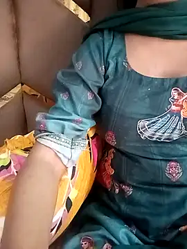 Snapshot of Piya_Ji chatting on March 14, 2025, 7:59 am Piya Ji online show from March 14, 2025, 7:59 am