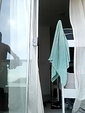 aventuras1508 online show from April 7, 2026, 4:29 pm