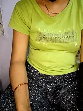 lovelygirl4567 online show from February 11, 2025, 3:40 pm