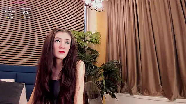 SamaraSinn online show from March 15, 2025, 5:41 am