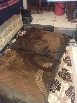 MKbesxxx online show from November 13, 2025, 9:03 pm