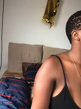 Snapshot of MKbesxxx chatting on December 21, 2025, 12:23 pm MKbesxxx online show from December 21, 2025, 12:23 pm