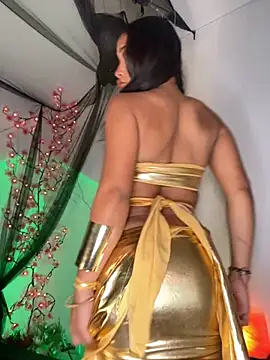 Snapshot of bronwgirl69 chatting on October 26, 2025, 8:37 pm bronwgirl69 online show from October 26, 2025, 8:37 pm