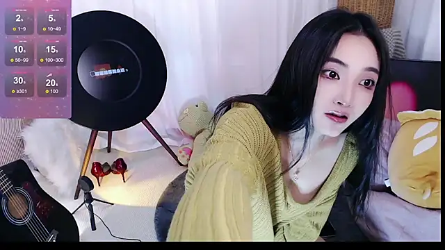 xiaotiantian-76 online show from September 28, 2025, 3:23 am