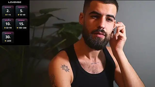 HairyRobxxx online show from September 28, 2025, 6:46 pm