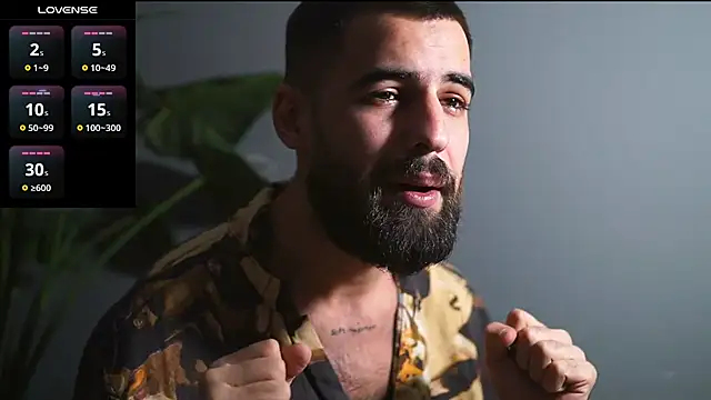 HairyRobxxx online show from October 2, 2025, 3:41 pm