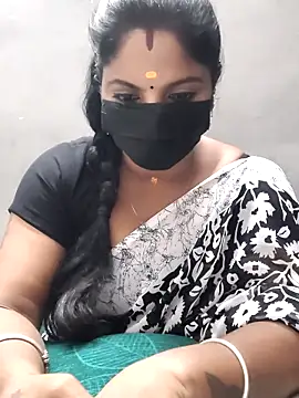 shamritha99 online show from September 21, 2025, 4:52 pm