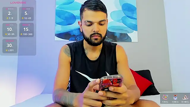 Emilio Wolf online show from February 12, 2025, 6:51 pm