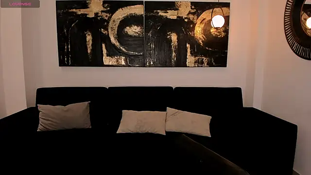 NiaSalvatore online show from February 21, 2026, 7:26 pm