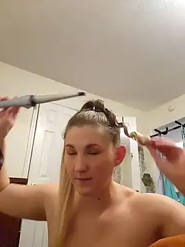 Snapshot of CoraRiley chatting on January 1, 2025, 12:43 am CoraRiley online show from January 1, 2025, 12:43 am