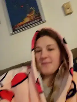 Snapshot of CoraRiley chatting on January 2, 2025, 6:34 pm CoraRiley online show from January 2, 2025, 6:34 pm