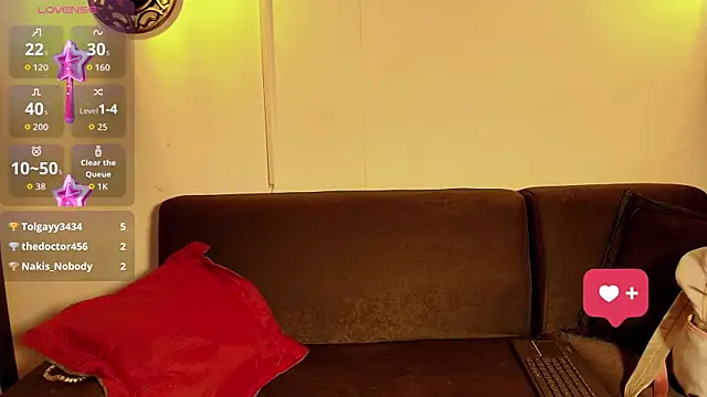 katy handerson online show from October 7, 2025, 8:39 pm