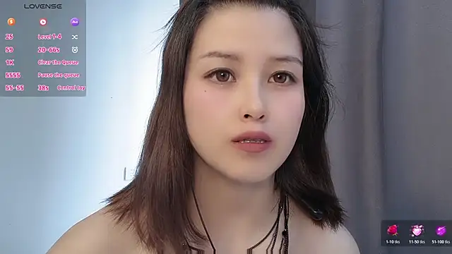 Lucky-xiuxiu online show from November 16, 2025, 3:56 am