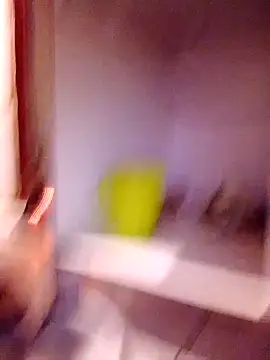 KMbesxxx online show from October 14, 2025, 9:04 pm