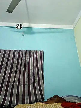 Snapshot of _MilkyBar chatting on February 11, 2025, 7:16 pm MilkyBar online show from February 11, 2025, 7:16 pm